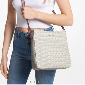 Michael Kors outlet Jet set Travel  Large logo messenger bag